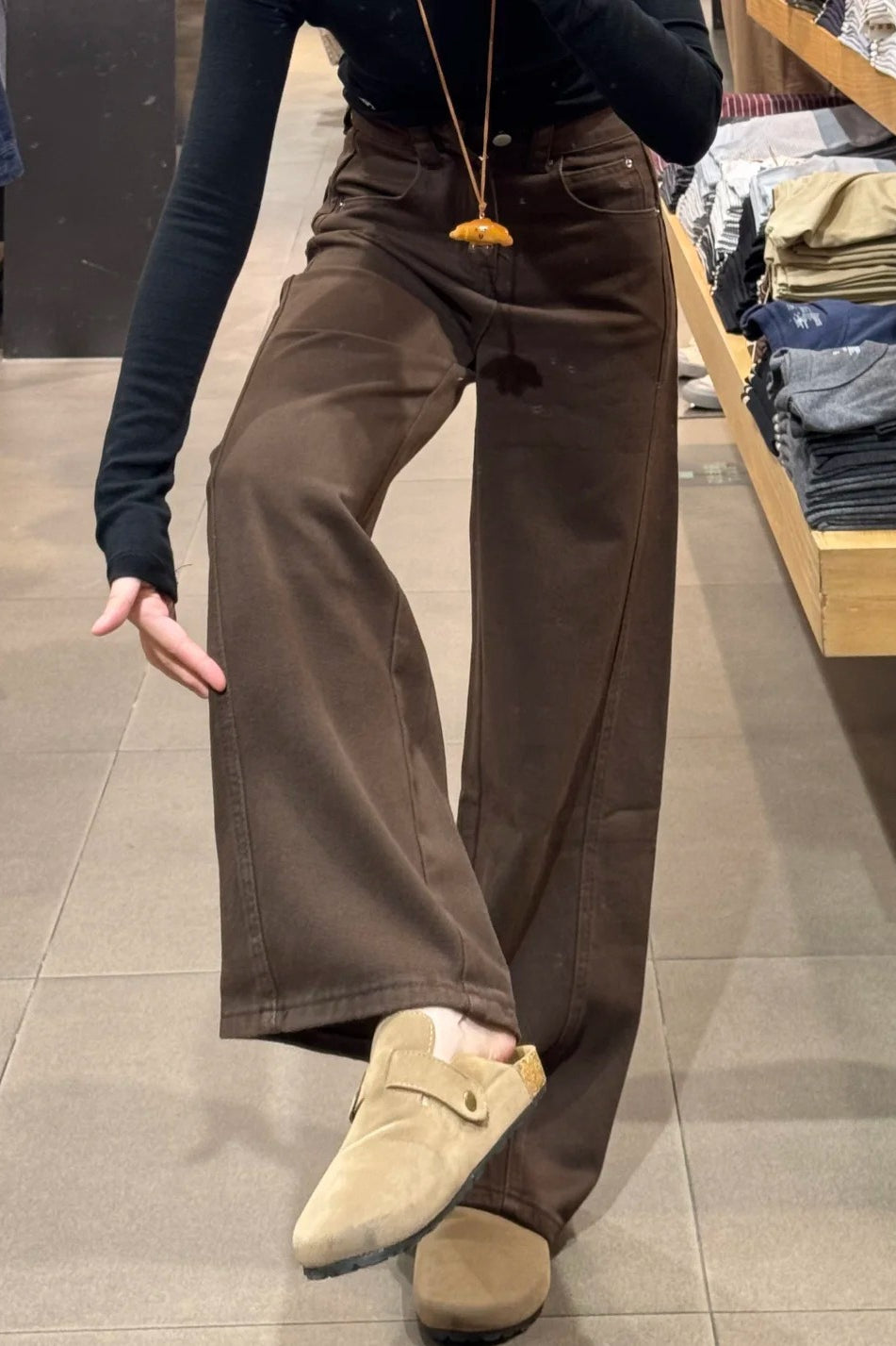 Curved Hem Straight Leg Wide Leg Jeans