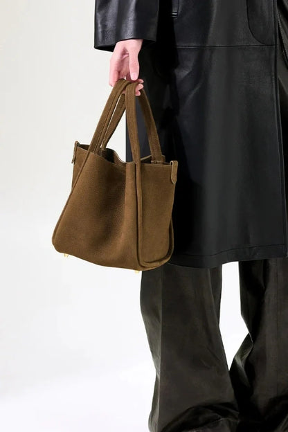 Minnie Medium Bucket Bag