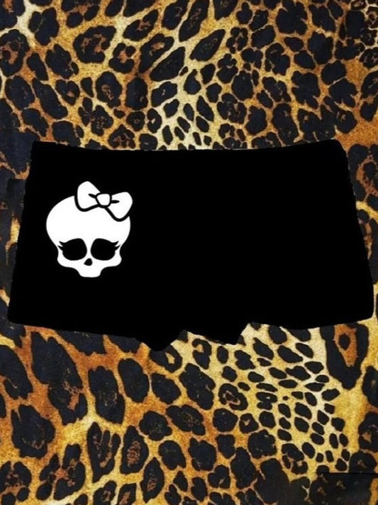 Edgy Punk Skull Print Gothic Shorts