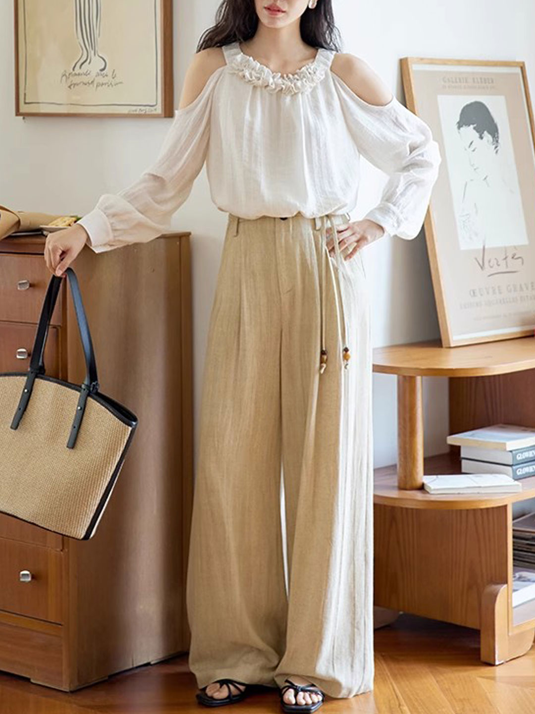 Morgan Elegant Crew Neck Solid Color Top