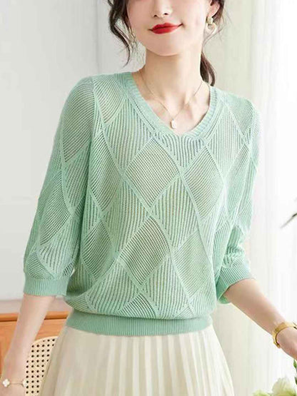 Sarah Loose V-Neck Hollowed Knitted Top