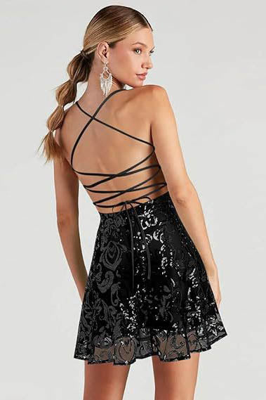 Minivestido sin mangas con tirantes de lentejuelas