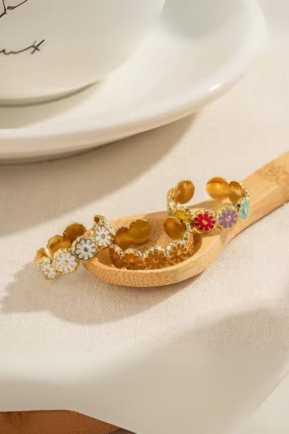 Daisy Floral Ring