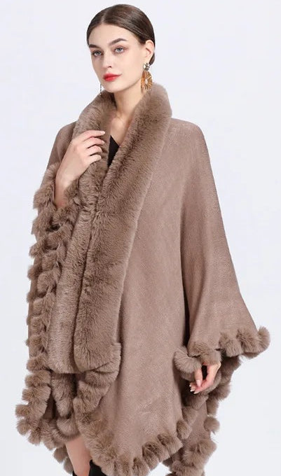 Oversize Long Knitted Cloak