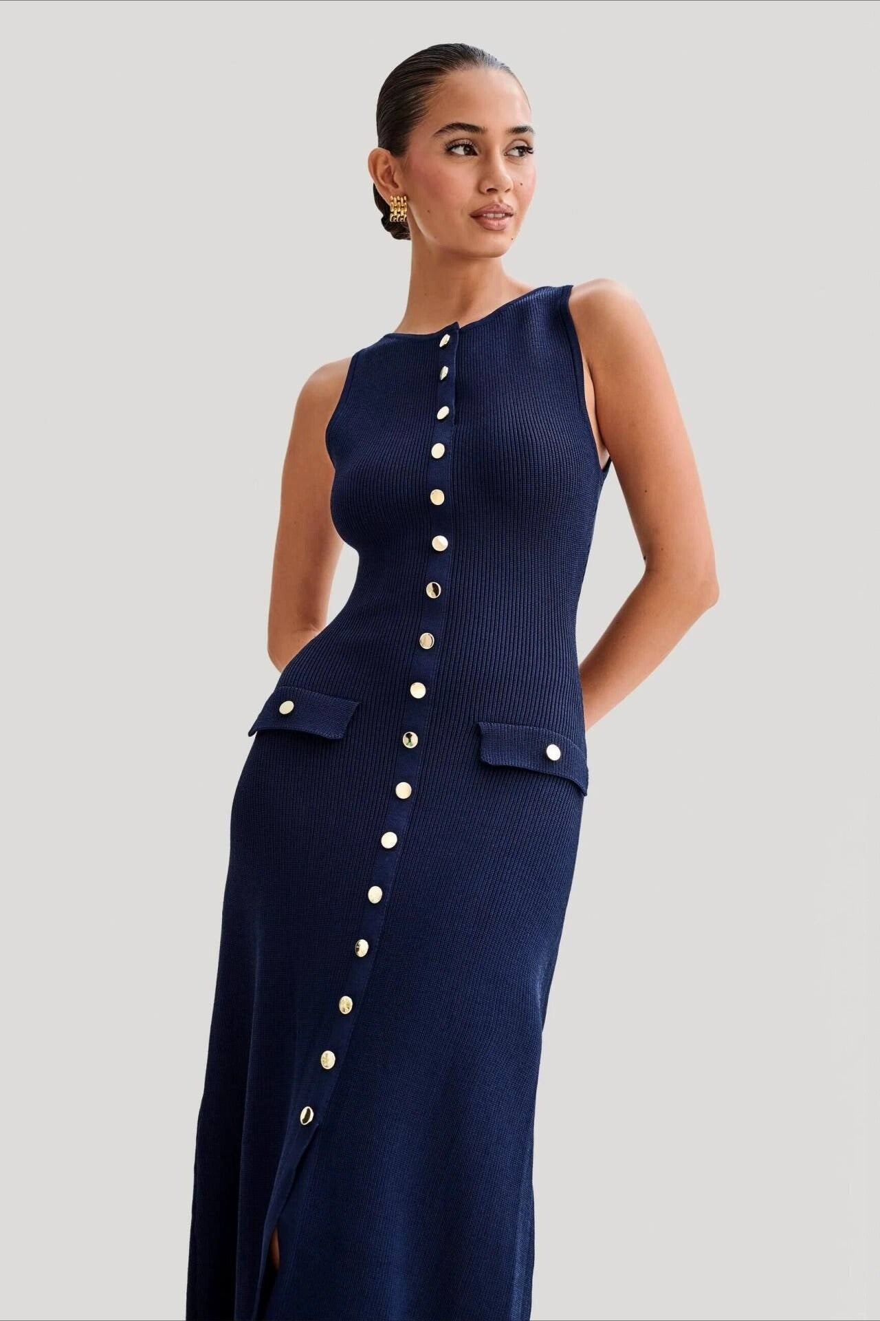 Sleeveless Round Neck Knit Sweater Dress
