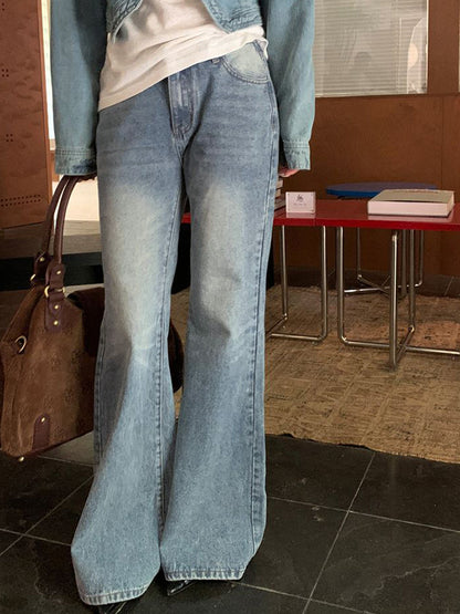 Light Washed High Rise Flare Jeans