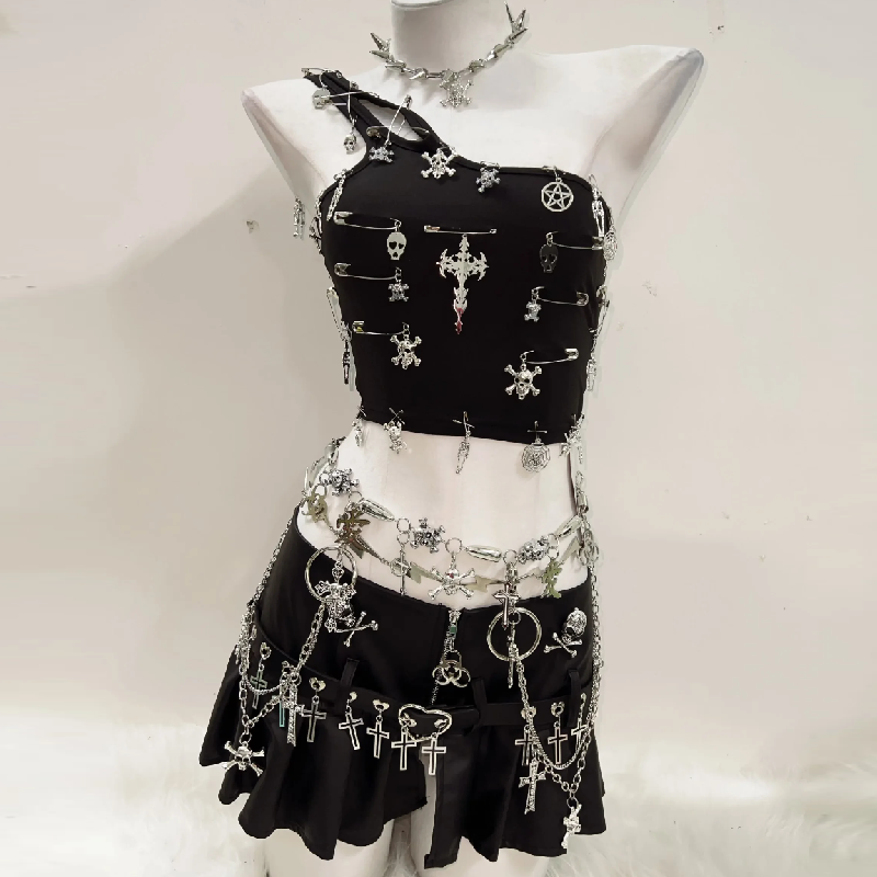 One shoulder cross applique backless top  | Festival Outfits Women