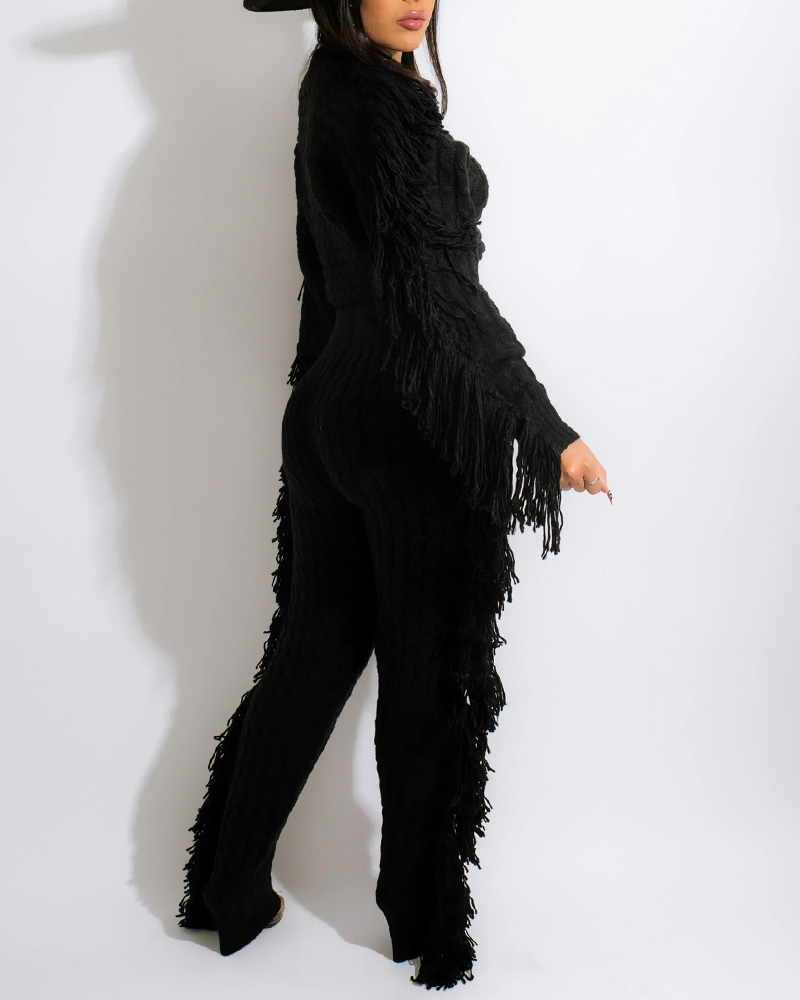 Knitted Long-Sleeved Tassel Suit