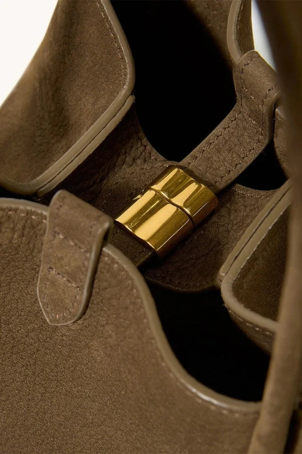 Minnie Medium Bucket Bag