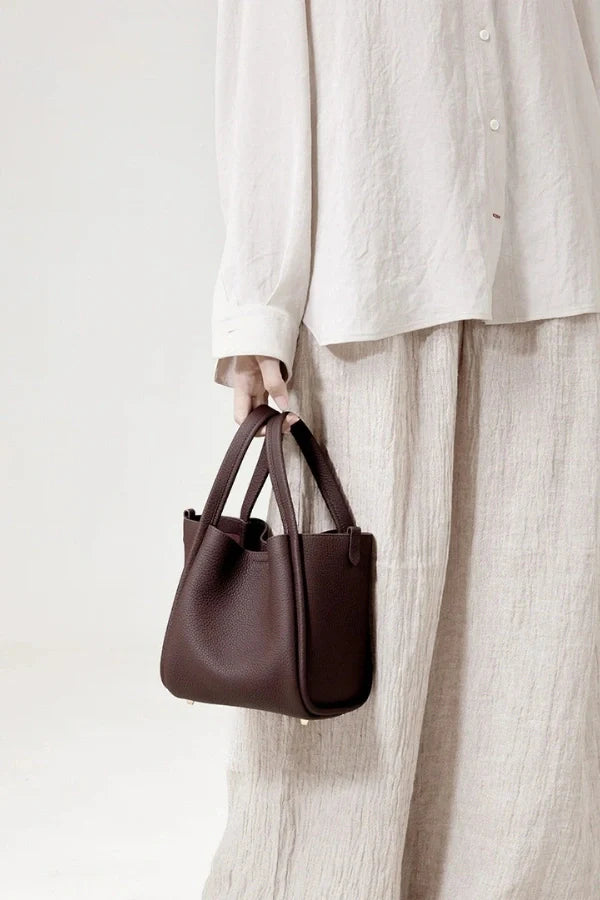 Minnie Medium Bucket Bag