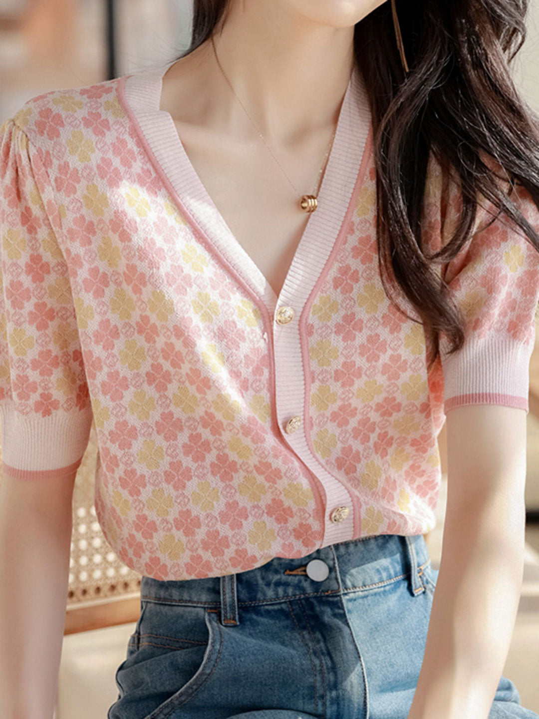 Sophia Vintage V-neck Printed Jacquard Cardigan