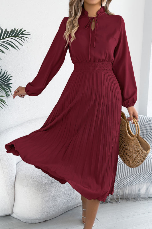 Solid Color Long-sleeved Fitted Waist Pleated Elegant Midi Dress
