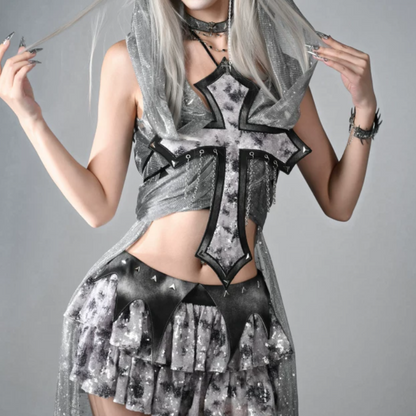 Metal chain halter self tie rivet applique top  | Festival Outfits Women