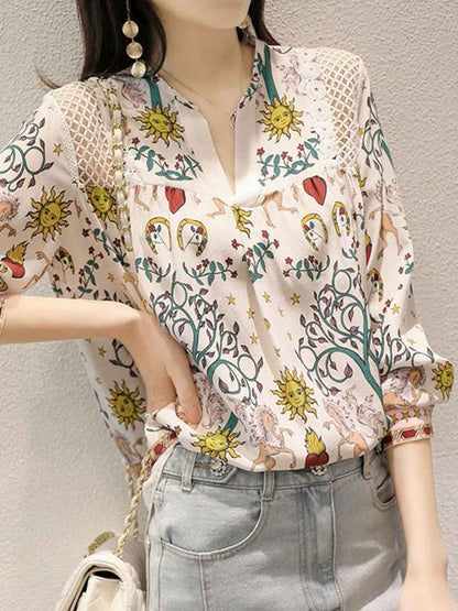Kylie Loose V-Neck Printed Shirt