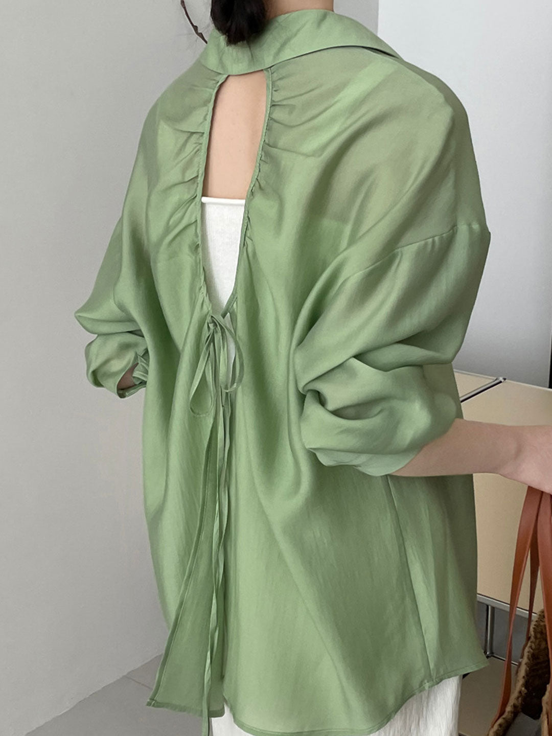 Olivia Loose Lapel Hollowed Back Slit Shirt