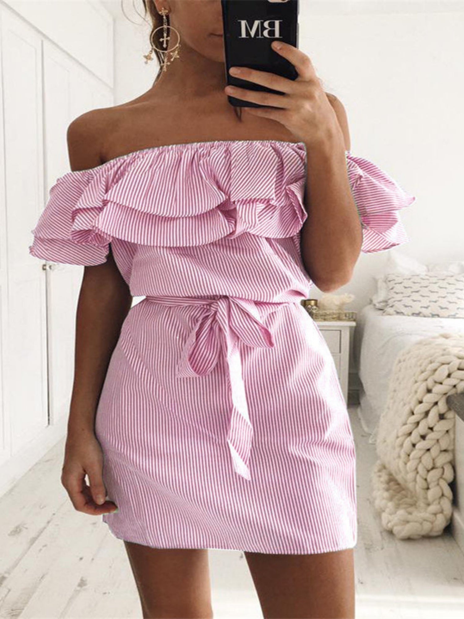 Stripes Ruffle Off-shoulder Mini&Short Dresses