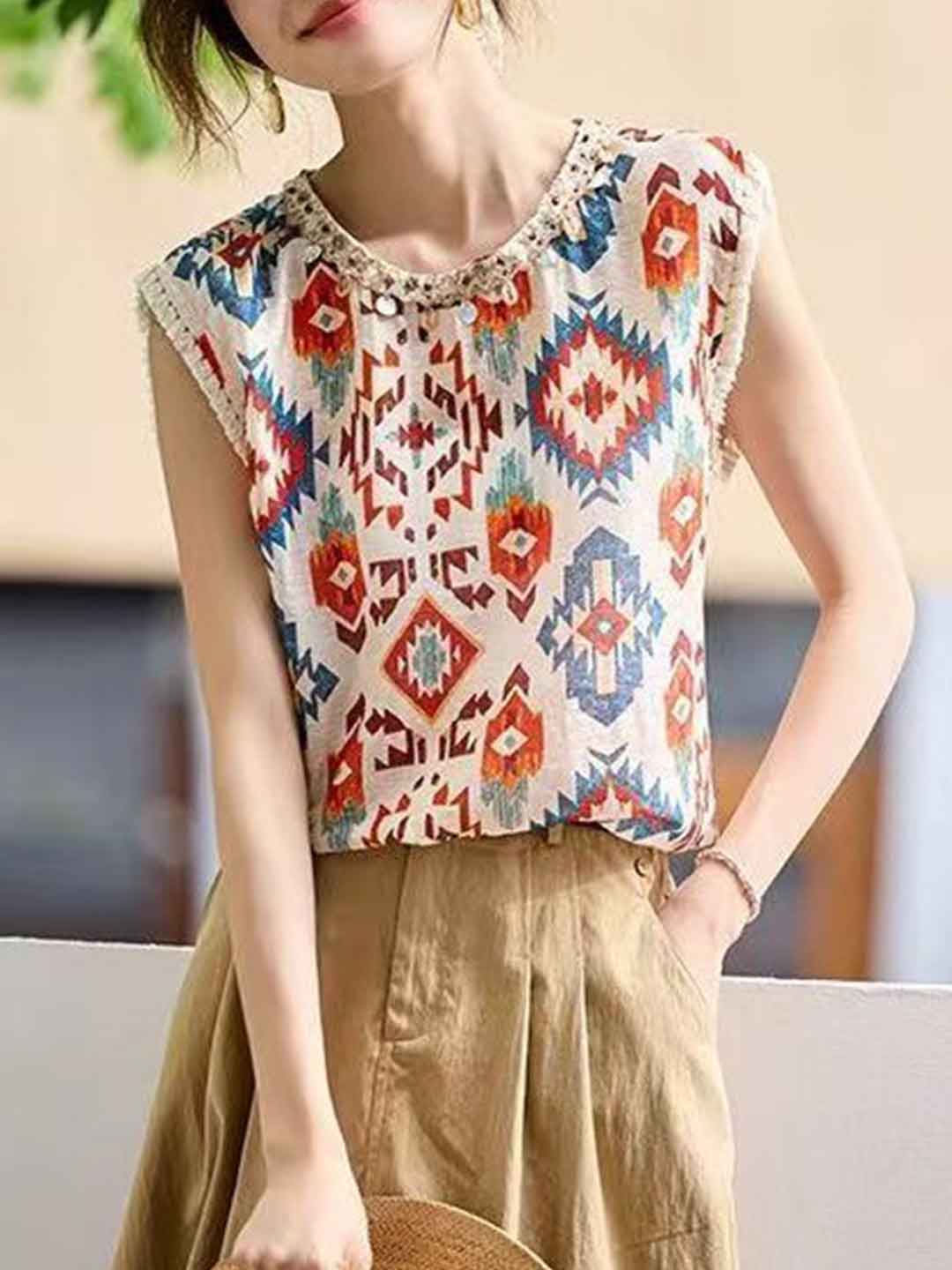 Melanie Vintage Crew Neck Printed Vest