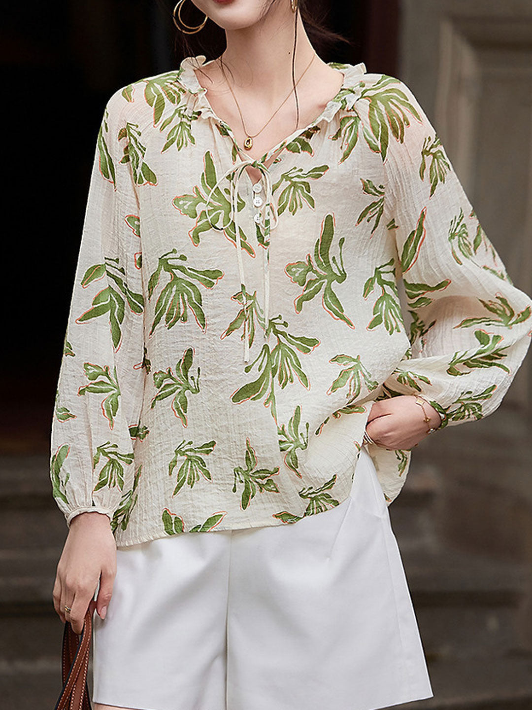 Isabella Loose V-Neck Auricular Tie Printed Top