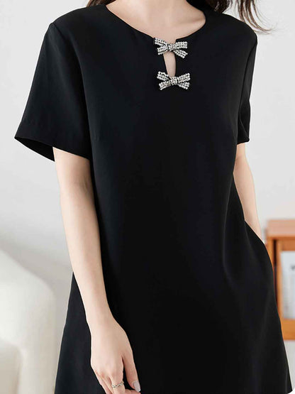 Zoe Elegant Crew Neck Solid Color Bow Dress