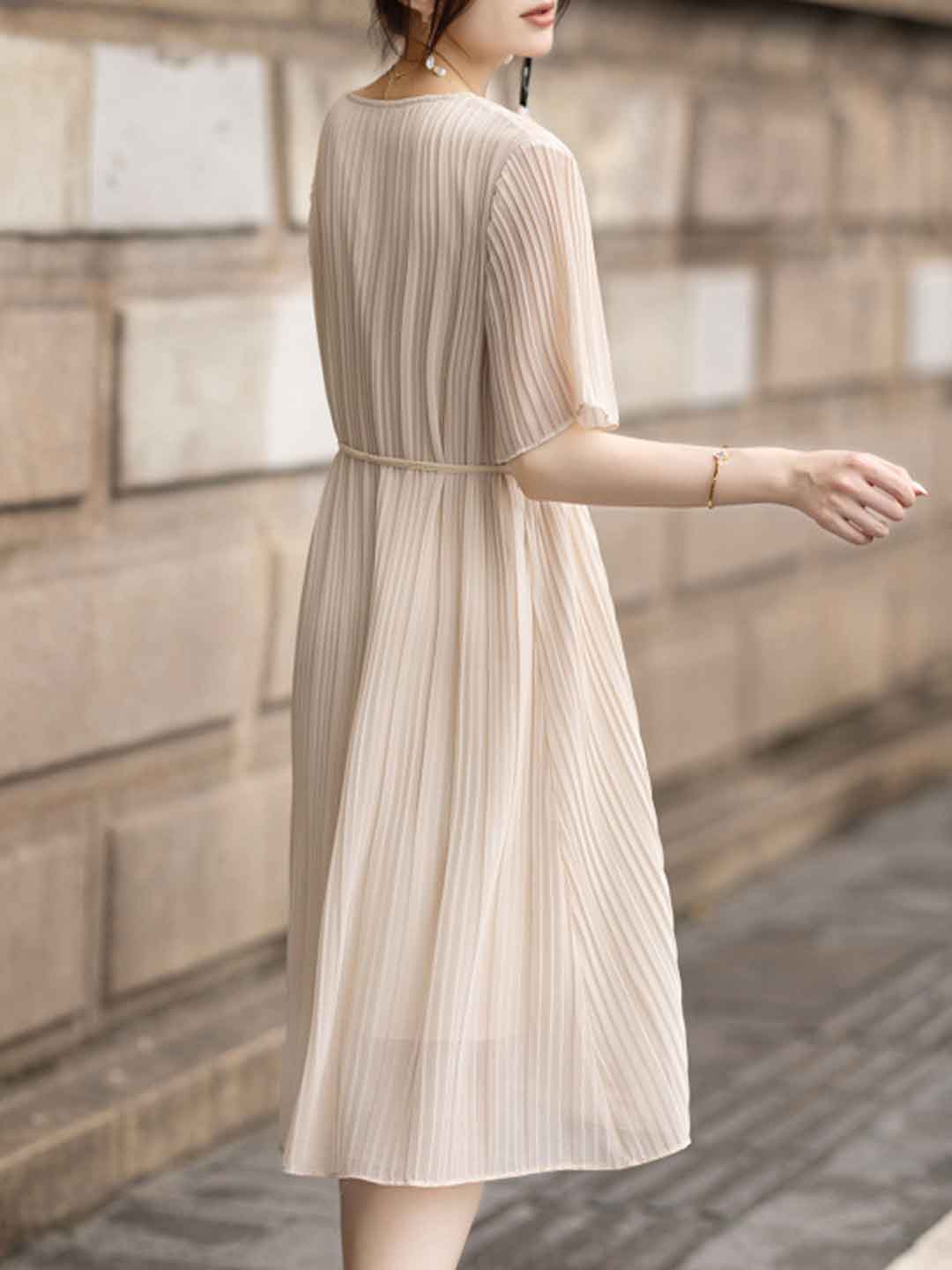 Jessica Elegant V-neck Solid Color Dress