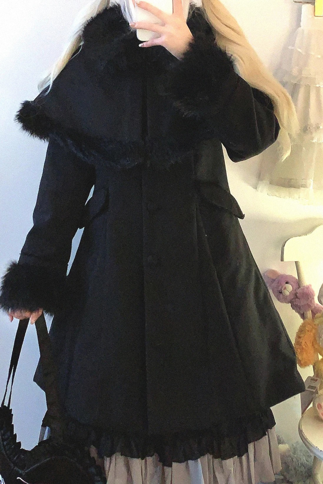 Vintage Lapel Single-breasted Wool Cape Coat