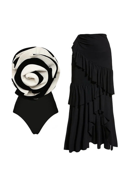 Conjunto de traje de baño floral en blanco y negro