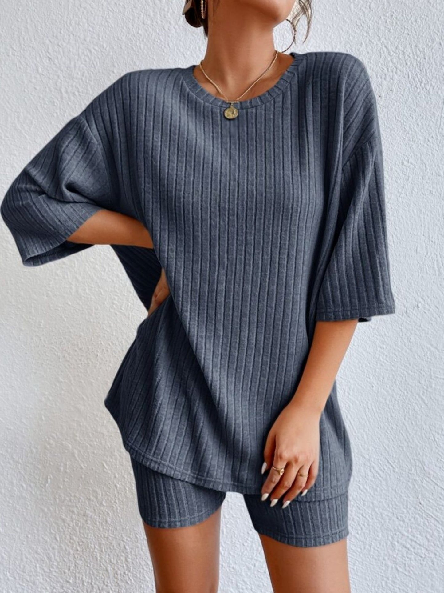 Piping Crew Neck Loose T-shirt And Shorts 2-piece Sets