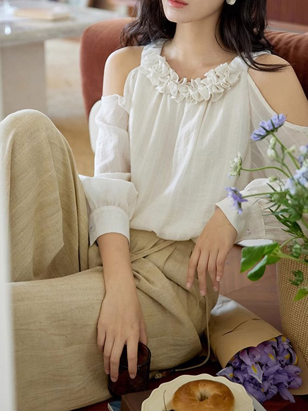 Morgan Elegant Crew Neck Solid Color Top