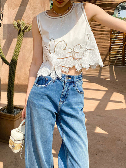 Maya Retro Crew Neck Hollowed Embroidered Vest