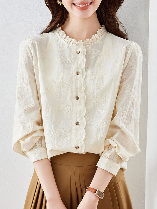 Payton Vintage Auricular Collar Embroidered Top