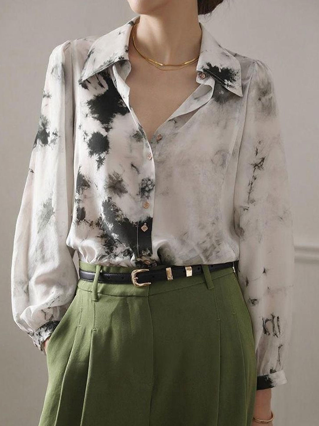 Jessica Retro Polo Collar Puff Sleeve Printed Shirt