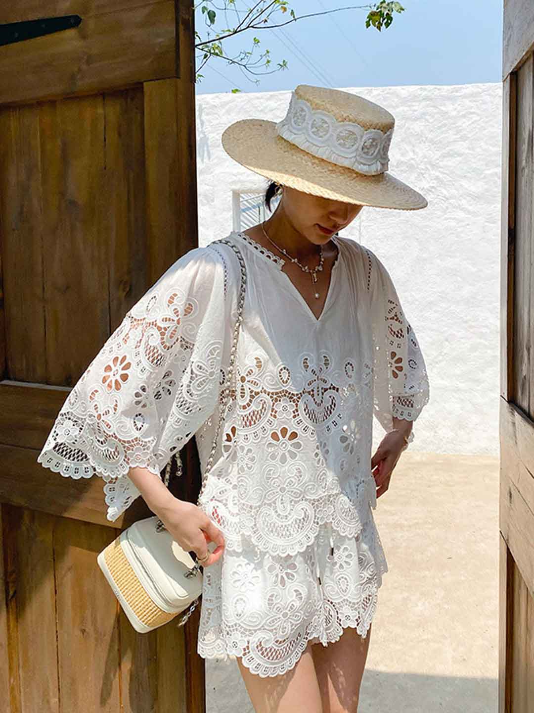 Morgan Vacation Embroidered Shorts