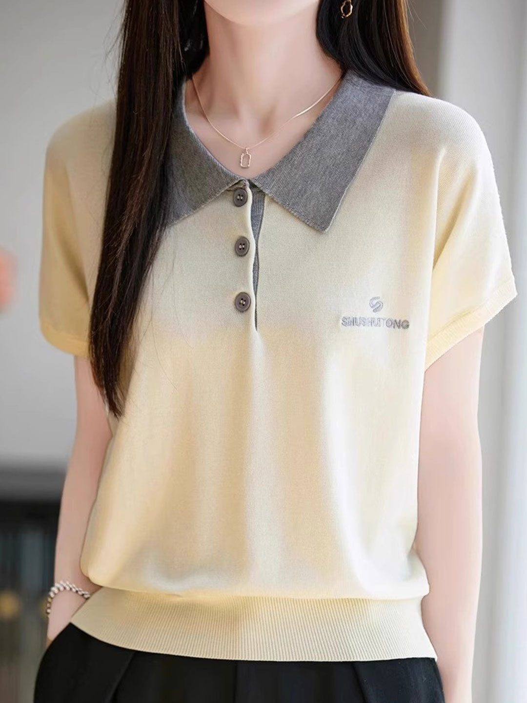 Molly Retro Lapel Contrasted Knitted Top