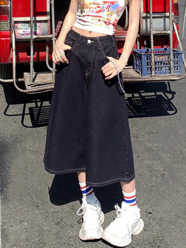 Loose-Fitting Wide-Legged Denim Shorts