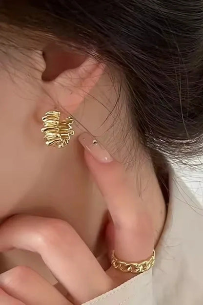 Stella Sculpted Hoops