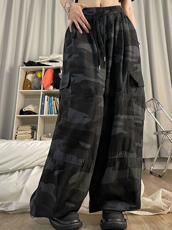 Camouflage Print Bound Feet Cargo Pants