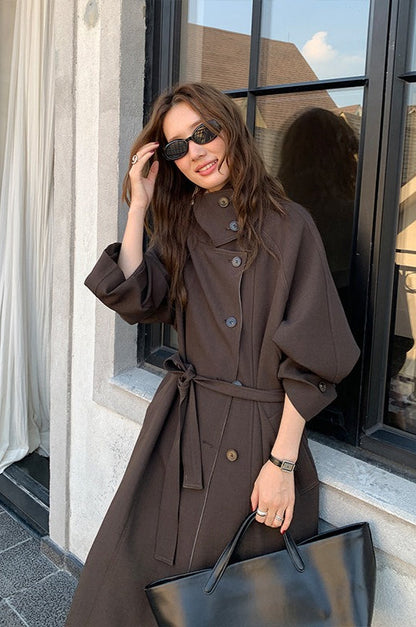 THE MIND British Style Contrast-Collar Long Overcoat