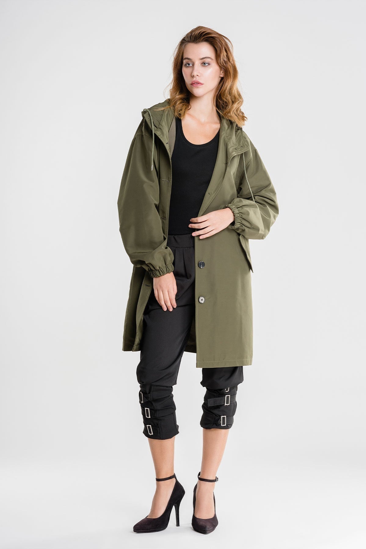 Chaqueta impermeable y transpirable con capucha para mujer | Ideal para actividades al aire libre