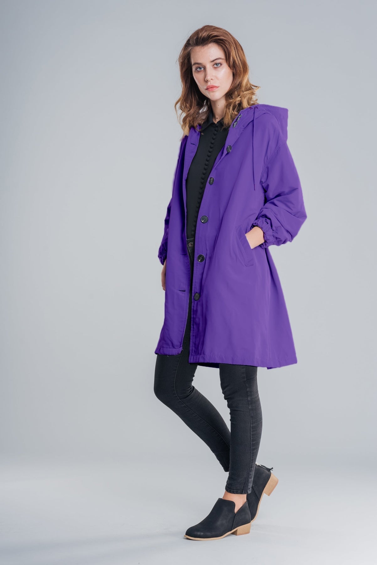 Chaqueta impermeable y transpirable con capucha para mujer | Ideal para actividades al aire libre