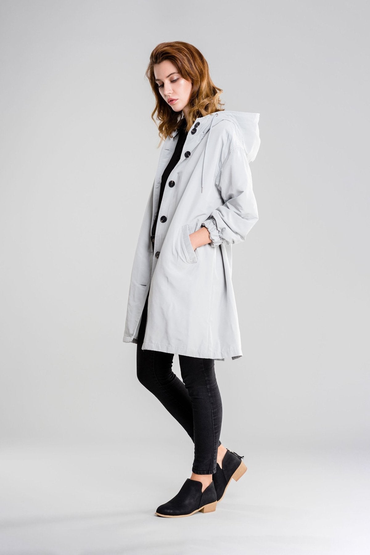 Chaqueta impermeable y transpirable con capucha para mujer | Ideal para actividades al aire libre