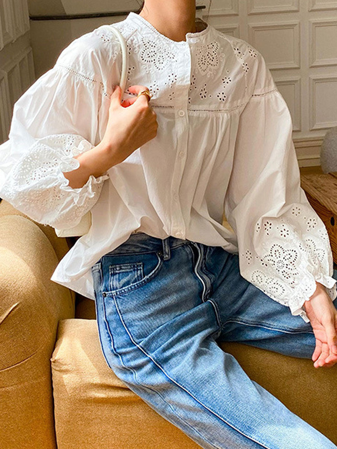 Kaitlyn Vintage Crew Neck Puff Sleeve Embroidered Top