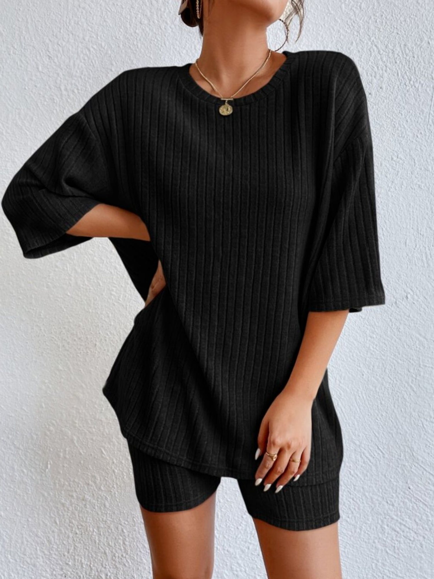 Piping Crew Neck Loose T-shirt And Shorts 2-piece Sets