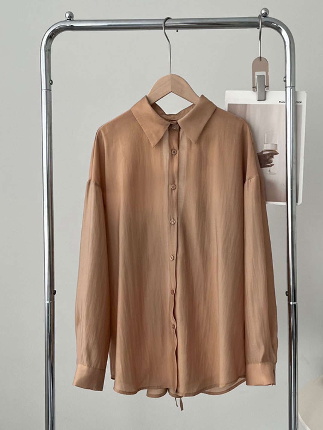 Olivia Loose Lapel Hollowed Back Slit Shirt