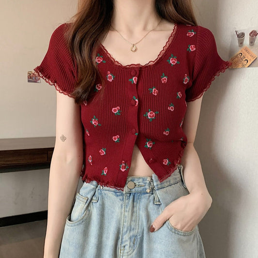 Lace Floral Pattern Knitted Crop Tops
