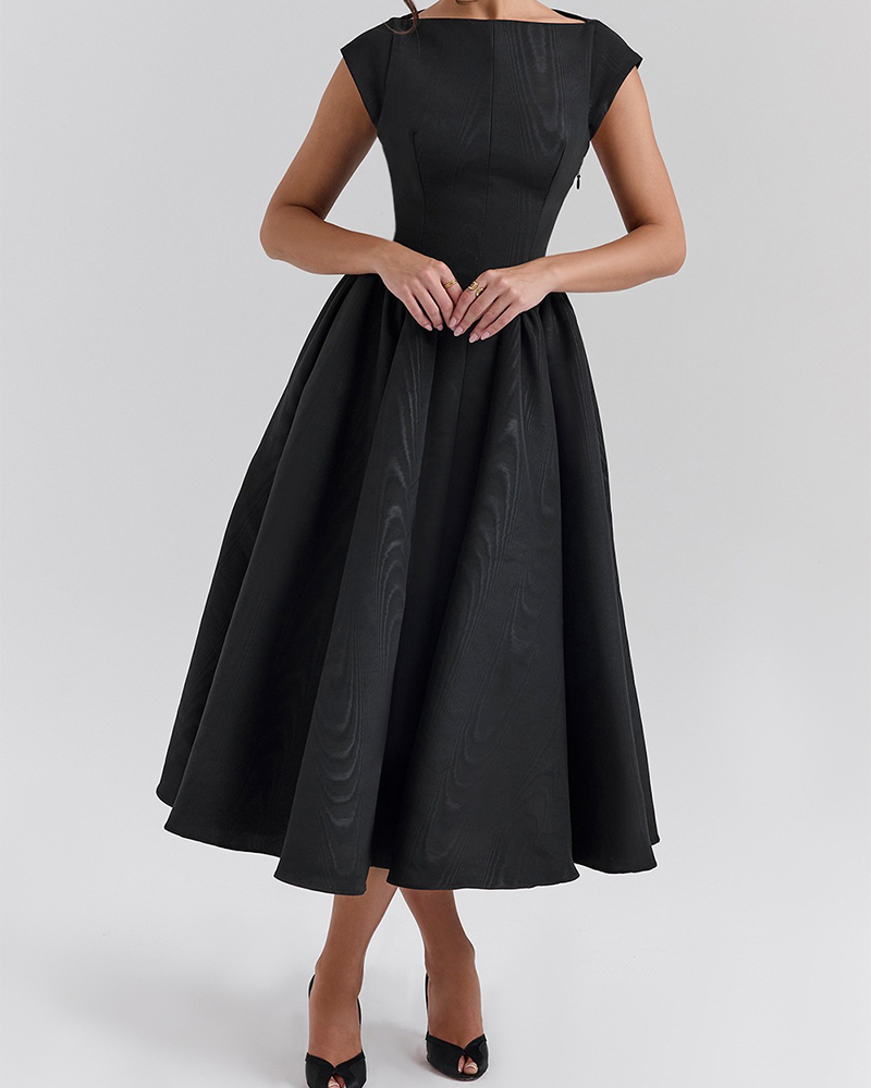 Backless Crew Neck Dress