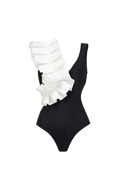 Elegante traje de baño de una pieza con lunares