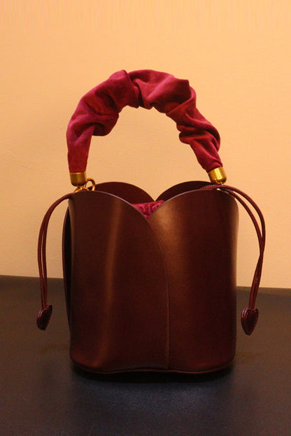 Luxury Petal-shaped Bucket Bag