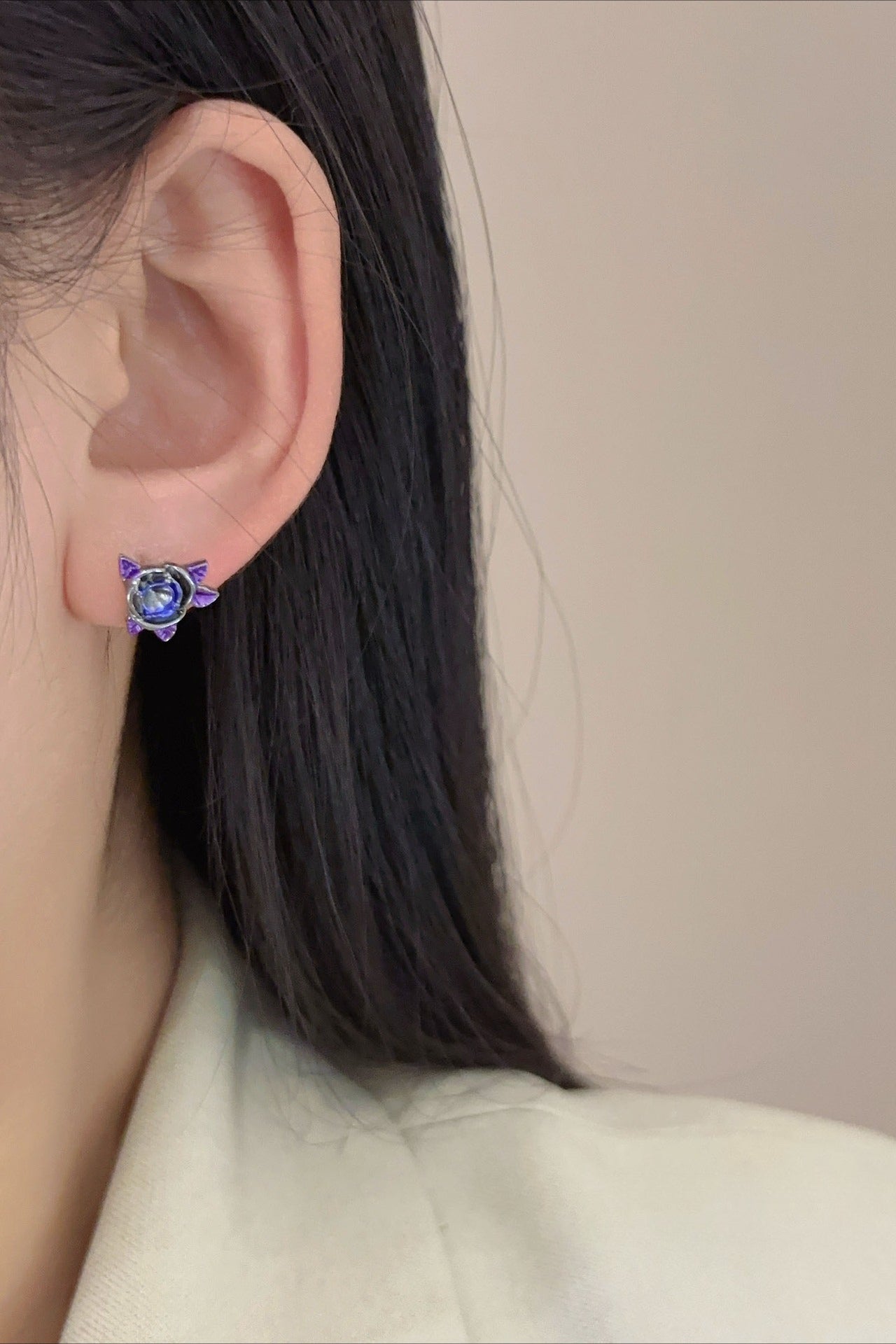 Vintage Gothic Rose Iris Earrings