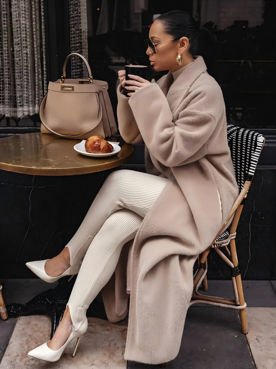 Keep Warm Long Sleeves With Lapel Plush Coats