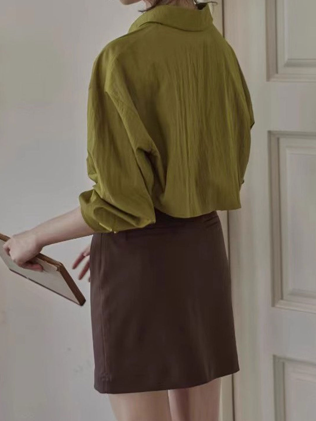 Isabella Vintage Lapel Pleated Shirt